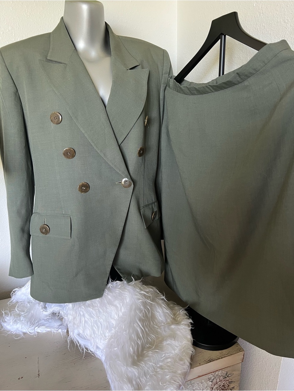 Christian Dior vintage power suit olive green size 14